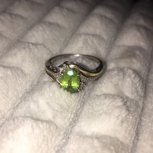 Real silver 10k size 7 peridot gem